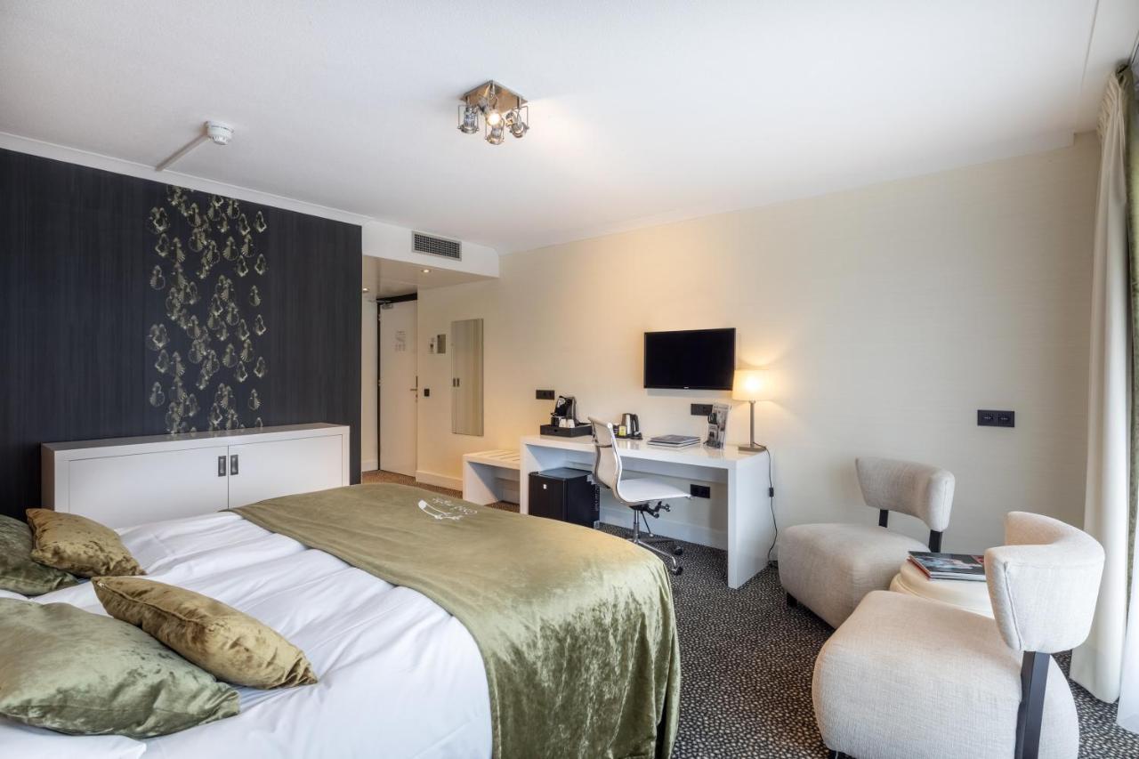 Van Der Valk Hotel Den Haag - Voorschoten Exteriör bild